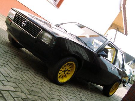 Name: Opel-Ascona_b.jpg Größe: 450x337 Dateigröße: 41657 Bytes