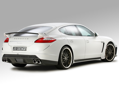 Name: JE_DESIGN_Porsche_Panamera_970_3-4_Heck_mit_Verlauf_t.jpg Größe: 400x300 Dateigröße: 68982 Bytes Name: JE_DESIGN_Porsche_Panamera_970_3-4_Heck_mit_Verlauf_t.jpg Größe: 400x300 Dateigröße: 68982 Bytes