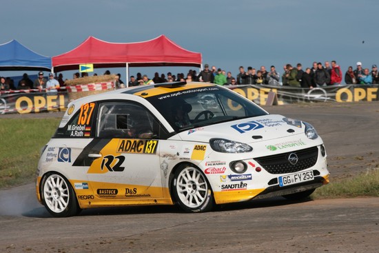 Name: Opel-ADAM-Rallye-291697.jpg Größe: 2000x1333 Dateigröße: 458808 Bytes