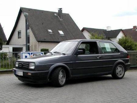 Name: VW-Golf_2_GTI6.jpg Größe: 450x337 Dateigröße: 29013 Bytes