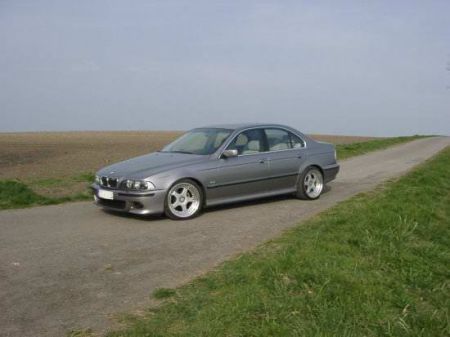 Name: BMW-528i2.jpg Größe: 450x337 Dateigröße: 20078 Bytes