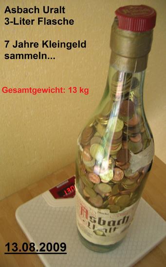 Name: Kleingeldflasche_voll_1.jpg Größe: 1605x2588 Dateigröße: 366305 Bytes