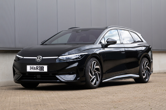 Name: VW_ID7_Tourer_PRO_Typ_ED_2WD_-_H_R_Tieferlegungsfedern_28625-2_-_Front.jpg Größe: 1772x1181 Dateigröße: 1516086 Bytes