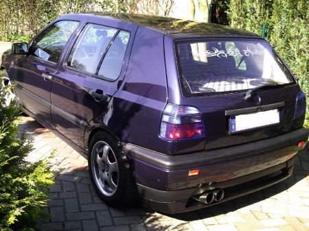 Name: VW-Golf_393.jpg Größe: 450x337 Dateigröße: 54617 Bytes