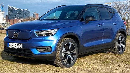 Name: 2021_Volvo_XC40_Recharge_P8_IMG_4810_1.jpg Größe: 1920x1080 Dateigröße: 1032256 Bytes