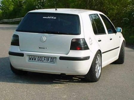 Name: VW-Golf_488.jpg Größe: 450x337 Dateigröße: 27369 Bytes