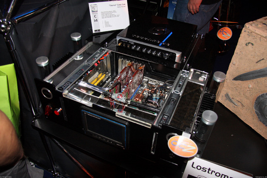 Name: games_convention_casemodding_2008_018.JPG Größe: 2000x1333 Dateigröße: 841693 Bytes