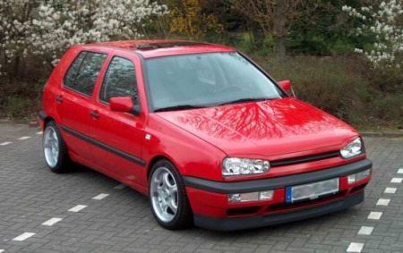 Name: VW-Golf_3140.jpg Größe: 450x283 Dateigröße: 30173 Bytes