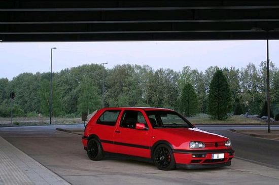 Name: Golf_3_gti_20_jahre.jpg Größe: 640x425 Dateigröße: 45627 Bytes