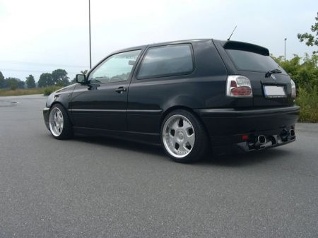 Name: VW-Golf_3_VR62.jpg Größe: 450x337 Dateigröße: 22717 Bytes